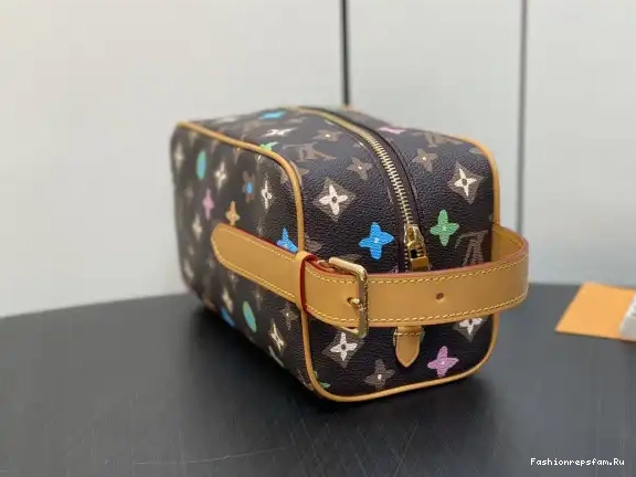 FS CHEAP VUITTON LOUIS KIT LOCKER bag-23*13*12CM DOPP 0707